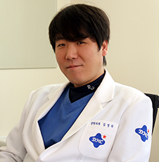 정형외과 김영완 사진